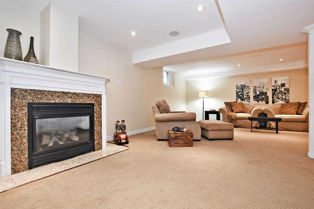 32 Royal Troon Cres, House detached with 4 bedrooms, 4 bathrooms and 7 parking in Markham ON | Image 22