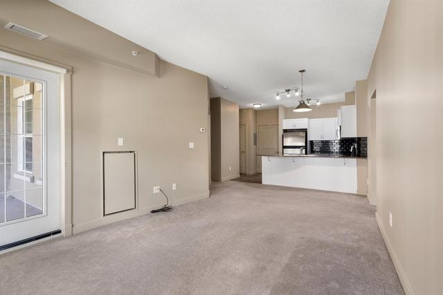 2202 - 11811 Lake Fraser Drive Se, Condo with 2 bedrooms, 2 bathrooms and 1 parking in Calgary AB | Image 7