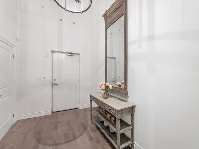 2162 Bayview Ave, Townhouse with 3 bedrooms, 3 bathrooms and 2 parking in Toronto ON | Image 25
