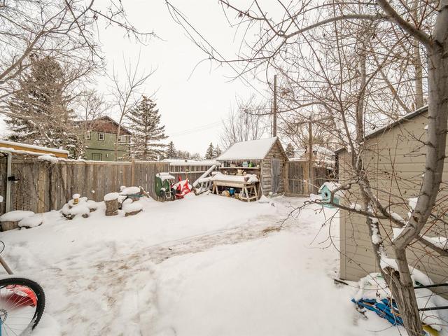 836 7 Street S, House detached with 3 bedrooms, 2 bathrooms and null parking in Lethbridge AB | Image 40