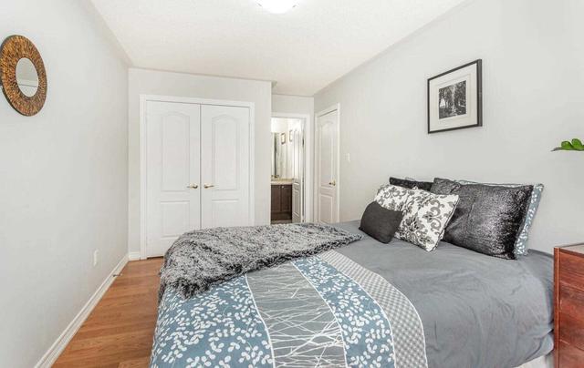 5 Berringer Grve, House attached with 3 bedrooms, 4 bathrooms and 2 parking in Brampton ON | Image 30