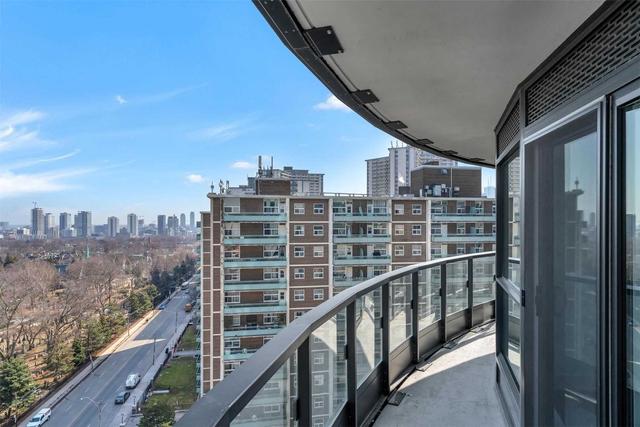 1218 - 585 Bloor St E, Condo with 2 bedrooms, 2 bathrooms and 1 parking in Toronto ON | Image 6