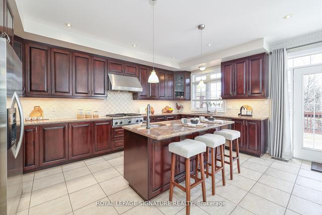 19 Lemsford Dr, House detached with 4 bedrooms, 5 bathrooms and 6 parking in Markham ON | Image 39