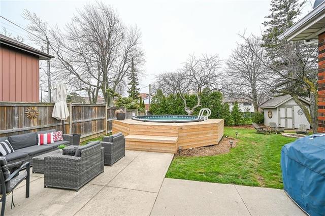 1020 Brucedale Avenue E, House detached with 3 bedrooms, 2 bathrooms and 2 parking in Hamilton ON | Image 42