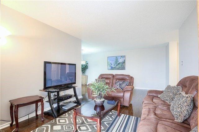 1002 - 100 County Court Blvd, Condo with 2 bedrooms, 2 bathrooms and 1 parking in Brampton ON | Image 8