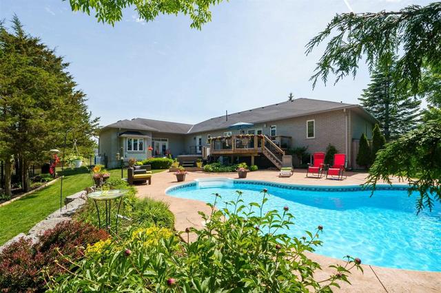75 Bay Breeze St, House detached with 5 bedrooms, 4 bathrooms and 10 parking in Prince Edward County ON | Image 23