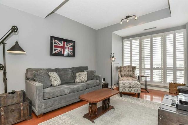 lph 01 - 60 Old Mill Rd, Condo with 3 bedrooms, 3 bathrooms and 2 parking in Oakville ON | Image 5