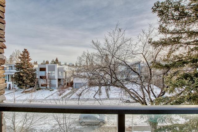 2611 36 Street Sw, Home with 4 bedrooms, 3 bathrooms and 2 parking in Calgary AB | Image 29