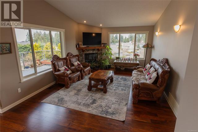 5348 Cascara Dr, House detached with 5 bedrooms, 4 bathrooms and 2 parking in Nanaimo BC | Image 8