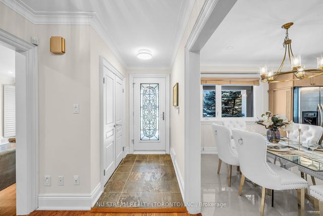 482 The Kingsway, House detached with 4 bedrooms, 4 bathrooms and 6 parking in Toronto ON | Image 12