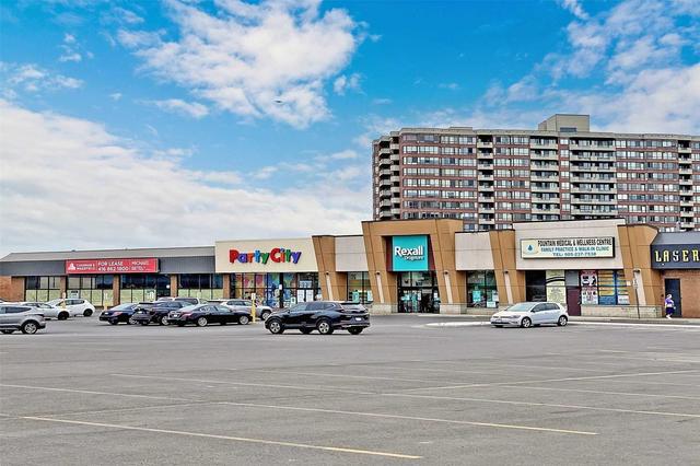 1611 - 9600 Yonge St, Condo with 2 bedrooms, 2 bathrooms and 1 parking in Richmond Hill ON | Image 13