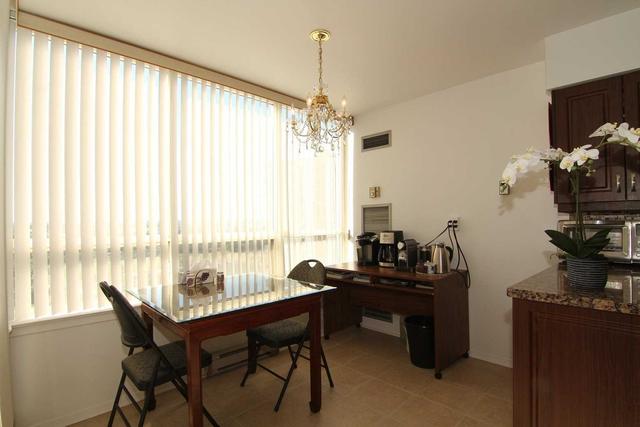 1716 - 175 Bamburgh Circ, Condo with 2 bedrooms, 2 bathrooms and 2 parking in Toronto ON | Image 18