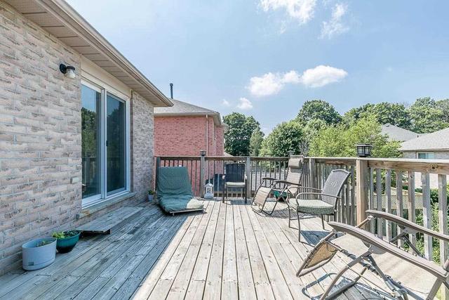 242 Johnson St, House detached with 3 bedrooms, 3 bathrooms and 4 parking in Barrie ON | Image 25