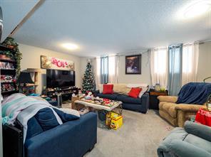 433 &amp; 433(a) 53 Avenue Sw, Home with 4 bedrooms, 2 bathrooms and 4 parking in Calgary AB | Image 15