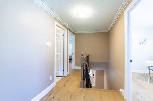430 Timbercroft Cres, House detached with 3 bedrooms, 4 bathrooms and 4 parking in Waterloo ON | Image 9