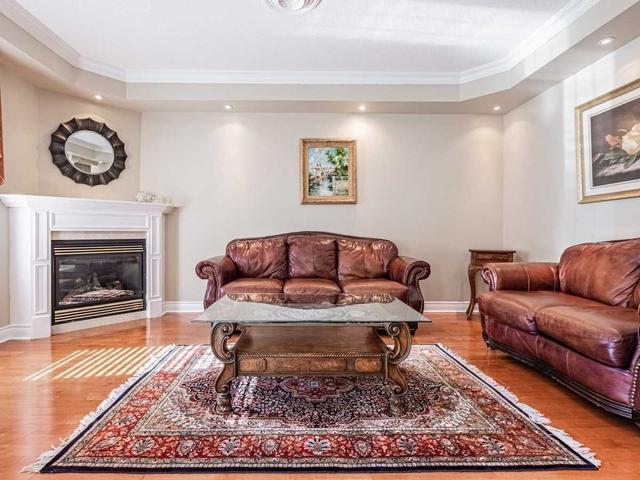 29 Coin St, House detached with 4 bedrooms, 3 bathrooms and 4 parking in Brampton ON | Image 7