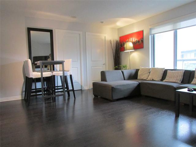 301 - 30 Heron's Hill Way, Condo with 1 bedrooms, 1 bathrooms and 1 parking in Toronto ON | Image 11