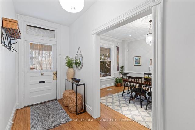 114 Wells St, House semidetached with 4 bedrooms, 2 bathrooms and 1 parking in Toronto ON | Image 30