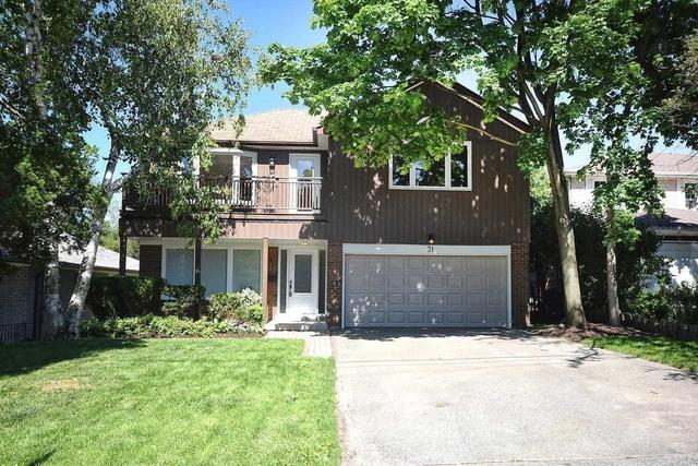 31 Oldborough Circ, House detached with 7 bedrooms, 5 bathrooms and 6 parking in Toronto ON | Image 1