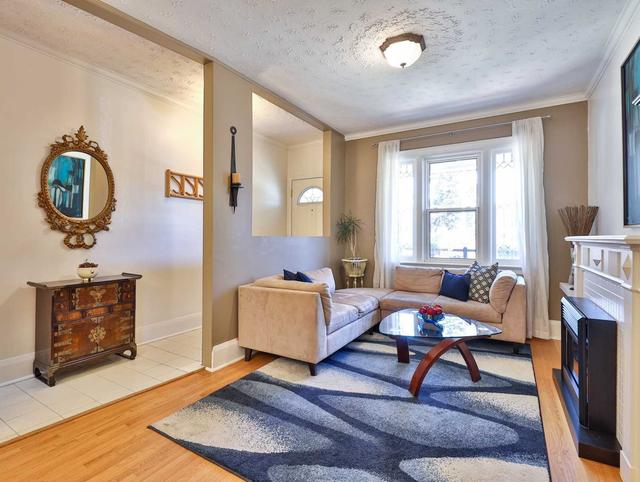 142 Dewhurst Blvd, House semidetached with 2 bedrooms, 1 bathrooms and 1 parking in Toronto ON | Image 21