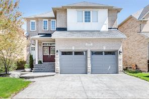 2492 Whistling Springs Cres, House detached with 4 bedrooms, 5 bathrooms and 4 parking in Oakville ON | Image 1