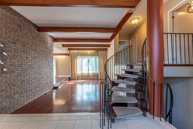 35 Brumwell St, House detached with 4 bedrooms, 4 bathrooms and 7 parking in Toronto ON | Image 22