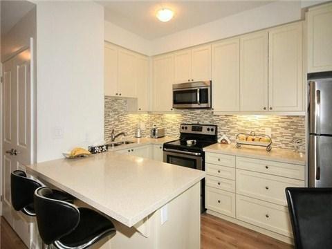 817 - 24 Woodstream Blvd, Condo with 2 bedrooms, 2 bathrooms and 1 parking in Vaughan ON | Image 4