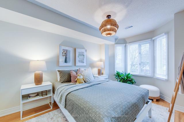 36 Woodrow Ave, House semidetached with 3 bedrooms, 4 bathrooms and 2 parking in Toronto ON | Image 5