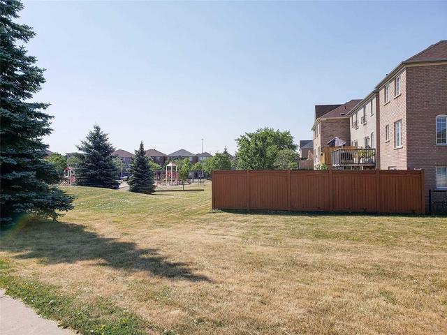 253 Sassafras Circ, House detached with 3 bedrooms, 4 bathrooms and 4 parking in Vaughan ON | Image 26
