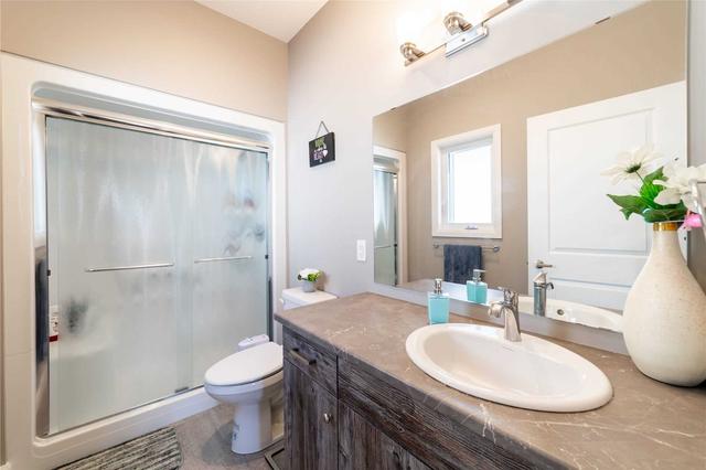 224 Moonstone Cres, House detached with 3 bedrooms, 3 bathrooms and 6 parking in Chatham Kent ON | Image 9