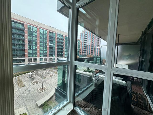448 - 525 Wilson Ave, Condo with 1 bedrooms, 1 bathrooms and 1 parking in Toronto ON | Image 3
