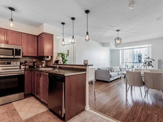 1115 - 39 Oneida Cres, Condo with 2 bedrooms, 2 bathrooms and 1 parking in Richmond Hill ON | Image 24