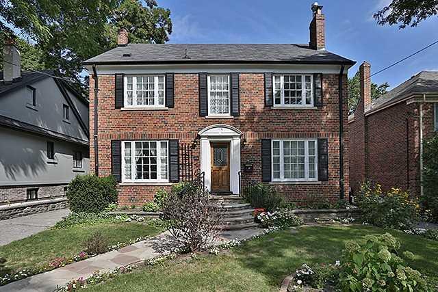 156 Golfdale Rd, House detached with 6 bedrooms, 4 bathrooms and 3 parking in Toronto ON | Image 1