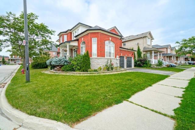 221 Galbraith Blvd, House detached with 4 bedrooms, 4 bathrooms and 4 parking in Milton ON | Image 12