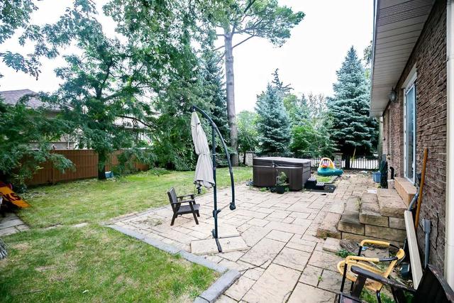 111 Larchmere Ave, House detached with 4 bedrooms, 4 bathrooms and 10 parking in Toronto ON | Image 32