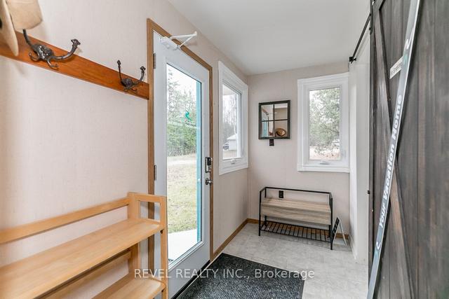 29 Chippewa Cres, House detached with 4 bedrooms, 1 bathrooms and 12 parking in Tiny ON | Image 22