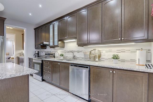 224 The Meadows Ave, House detached with 5 bedrooms, 6 bathrooms and 3 parking in Markham ON | Image 7