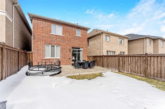 4 Fengate Lane, House detached with 3 bedrooms, 3 bathrooms and 2 parking in Halton Hills ON | Image 27