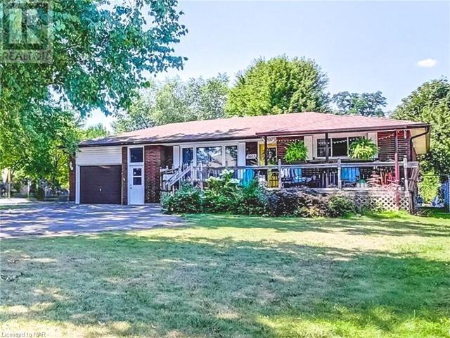3053 Portage Road, House detached with 1 bedrooms, 1 bathrooms and 1 parking in Niagara Falls ON | Image 1
