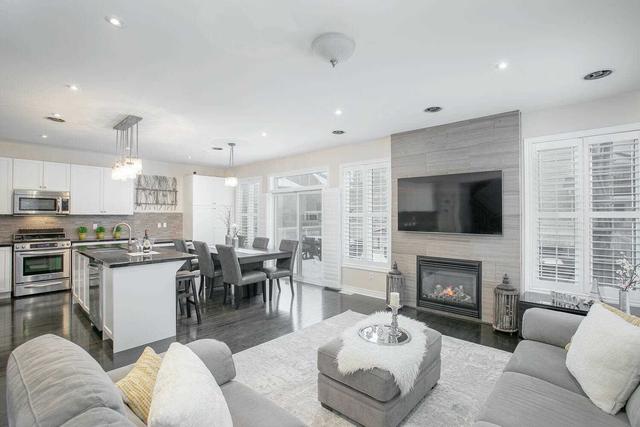126 Greendale Ave, House detached with 4 bedrooms, 4 bathrooms and 5 parking in Whitchurch Stouffville ON | Image 37