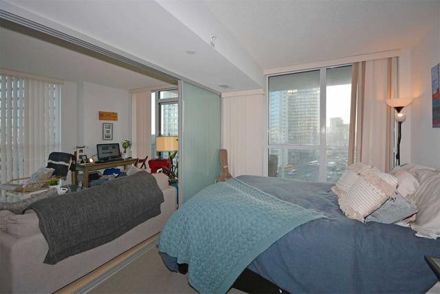 1508 - 75 Queens Wharf Rd, Condo with 1 bedrooms, 1 bathrooms and 0 parking in Toronto ON | Image 10