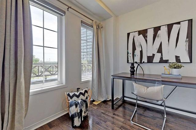 th118 - 107 The Queensway Ave, Townhouse with 3 bedrooms, 3 bathrooms and 2 parking in Toronto ON | Image 13