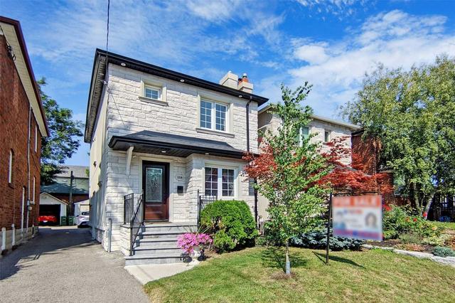 556 Davisville Ave, House detached with 3 bedrooms, 2 bathrooms and 2 parking in Toronto ON | Image 12