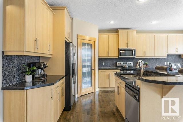 2708 Anderson Cr Sw, House detached with 6 bedrooms, 3 bathrooms and 4 parking in Edmonton AB | Image 10