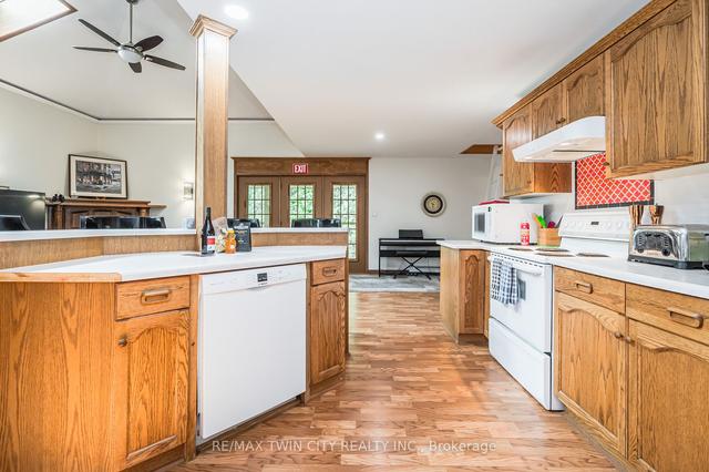 137 Pine Tree Harbour Rd, House detached with 3 bedrooms, 2 bathrooms and 6 parking in Northern Bruce Peninsula ON | Image 24