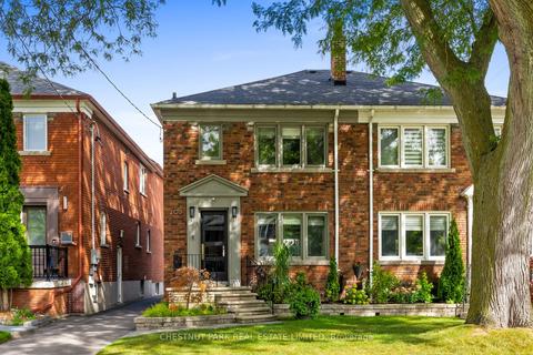 200 Divadale Dr, House semidetached with 3 bedrooms, 2 bathrooms and 1 parking in Toronto ON | Card Image