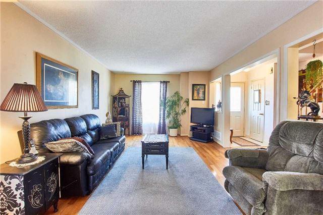 347 John West Way, Townhouse with 3 bedrooms, 3 bathrooms and 2 parking in Aurora ON | Image 7