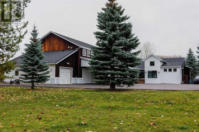 32104 314 Avenue E, House detached with 6 bedrooms, 2 bathrooms and null parking in Foothills County AB | Image 44