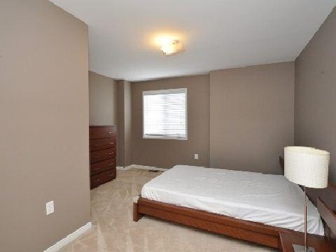86 - 6035 Bidwell Tr, Townhouse with 4 bedrooms, 3 bathrooms and 2 parking in Mississauga ON | Image 6