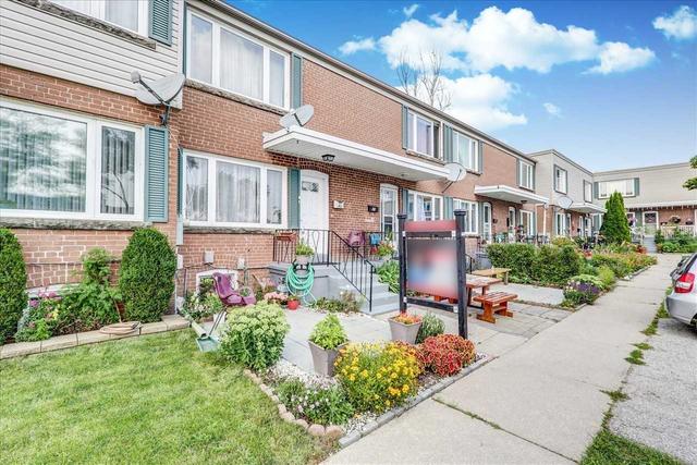 42 - 740 Kennedy Rd, House attached with 2 bedrooms, 2 bathrooms and 1 parking in Toronto ON | Image 23